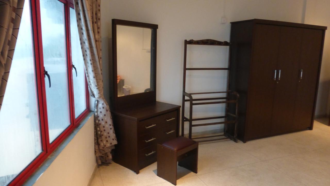 Ocean Reef Hotel Hikkaduwa Bagian luar foto