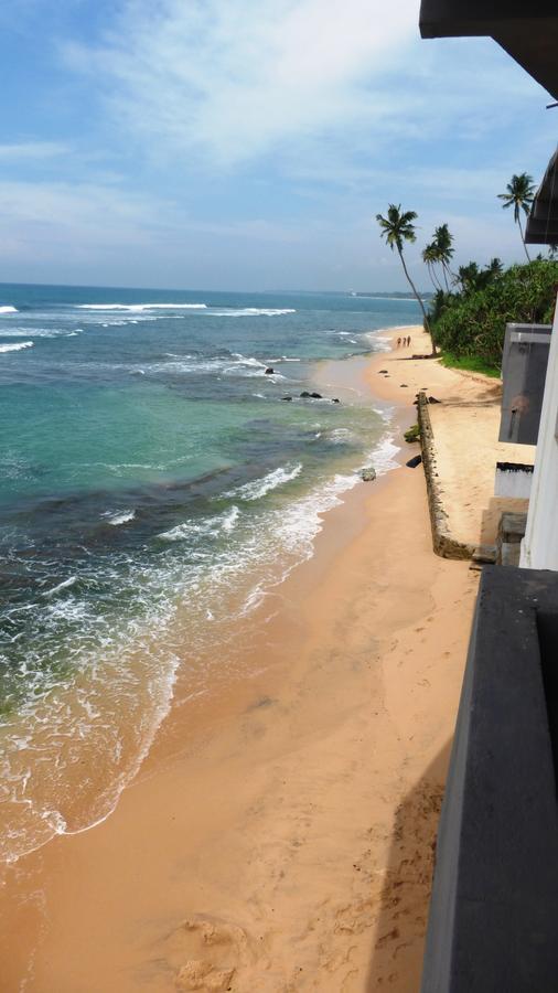 Ocean Reef Hotel Hikkaduwa Bagian luar foto