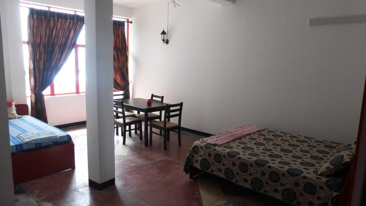Ocean Reef Hotel Hikkaduwa Bagian luar foto