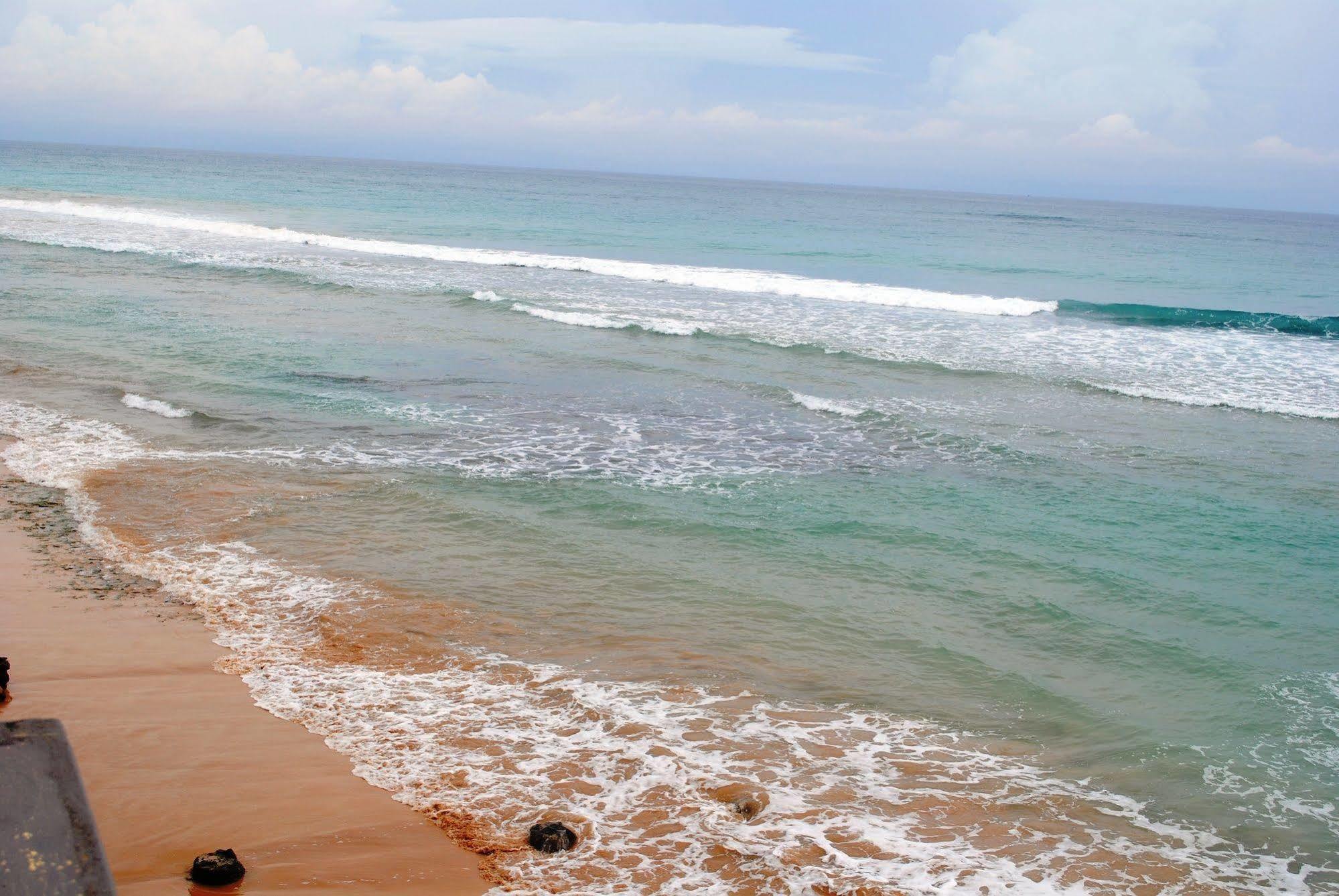 Ocean Reef Hotel Hikkaduwa Bagian luar foto